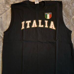 Gildan Black Ultra Cotton Shirt ialia cut off size large